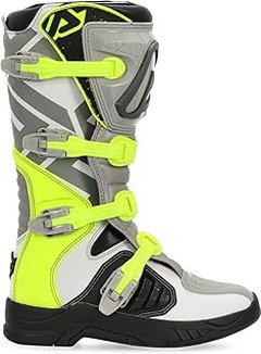 Mejores botas de moto con cierre micrométrico: comparativa 2023