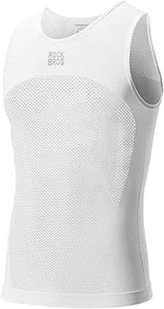 ¿Cómo se diferencian las camisetas interiores transpirables de las convencionales?