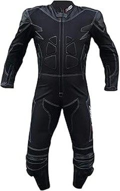 Errores Comunes al Usar Monos de Moto en el Circuito