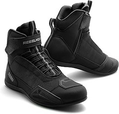 Estilos de botas de moto para mujer: guía para elegir la mejor